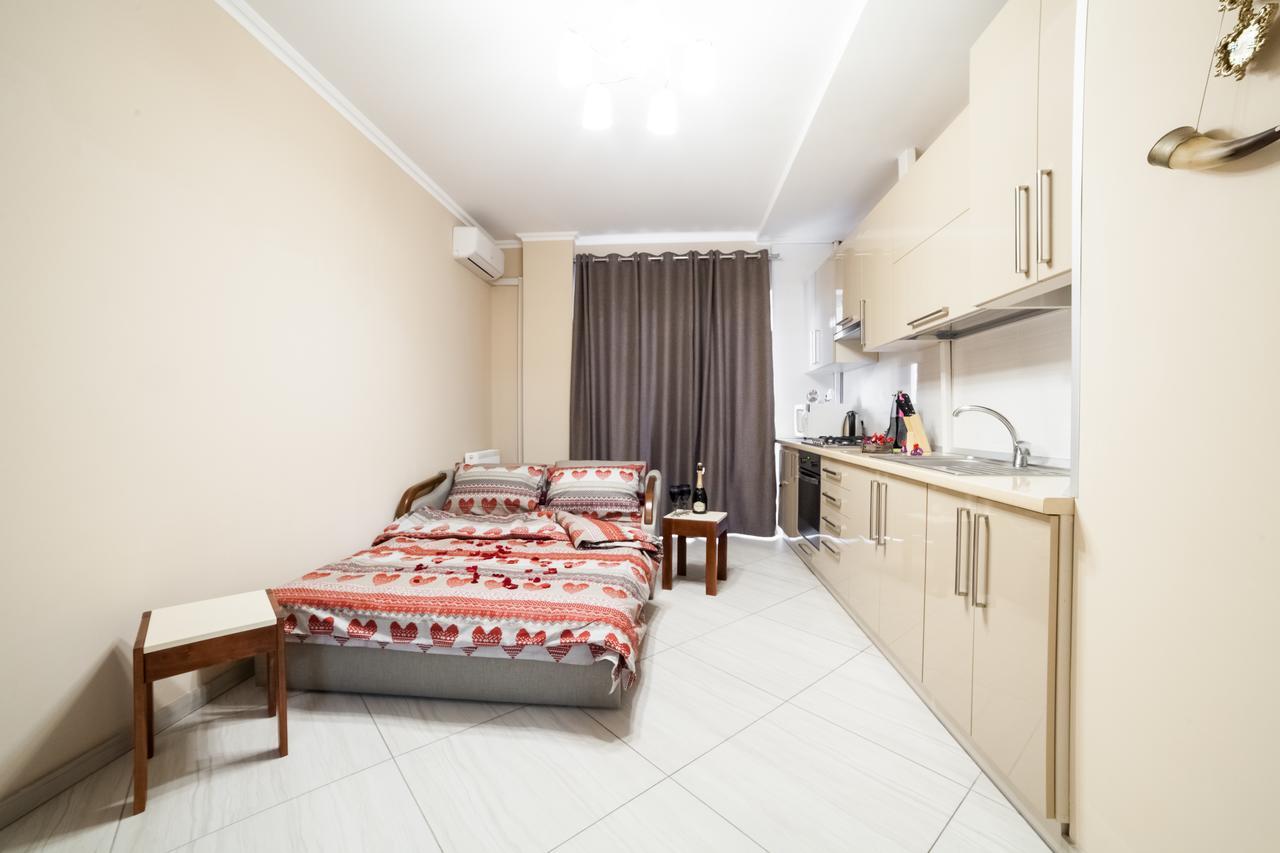Lviv Land Apartamento Exterior foto