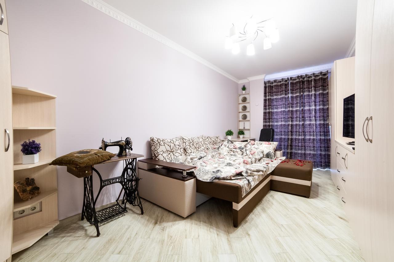 Lviv Land Apartamento Exterior foto