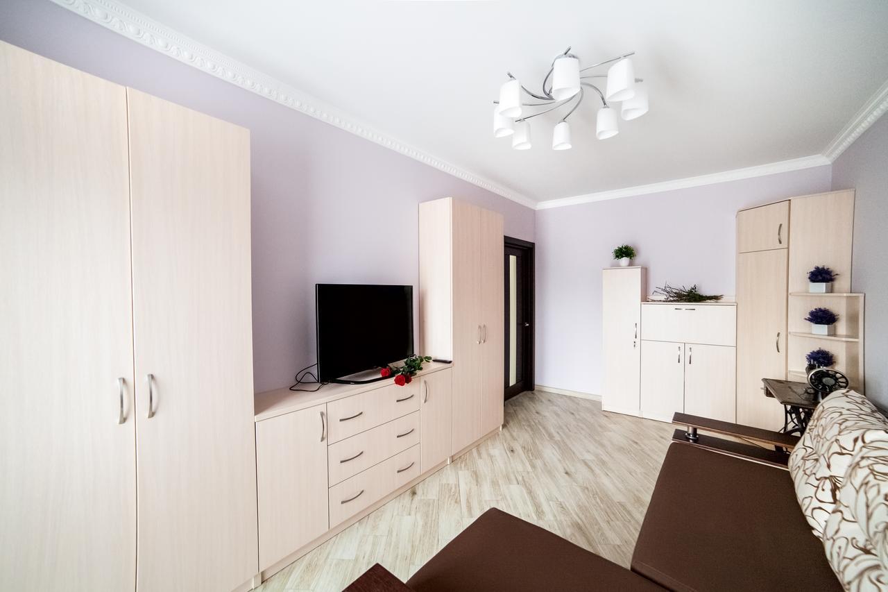 Lviv Land Apartamento Exterior foto