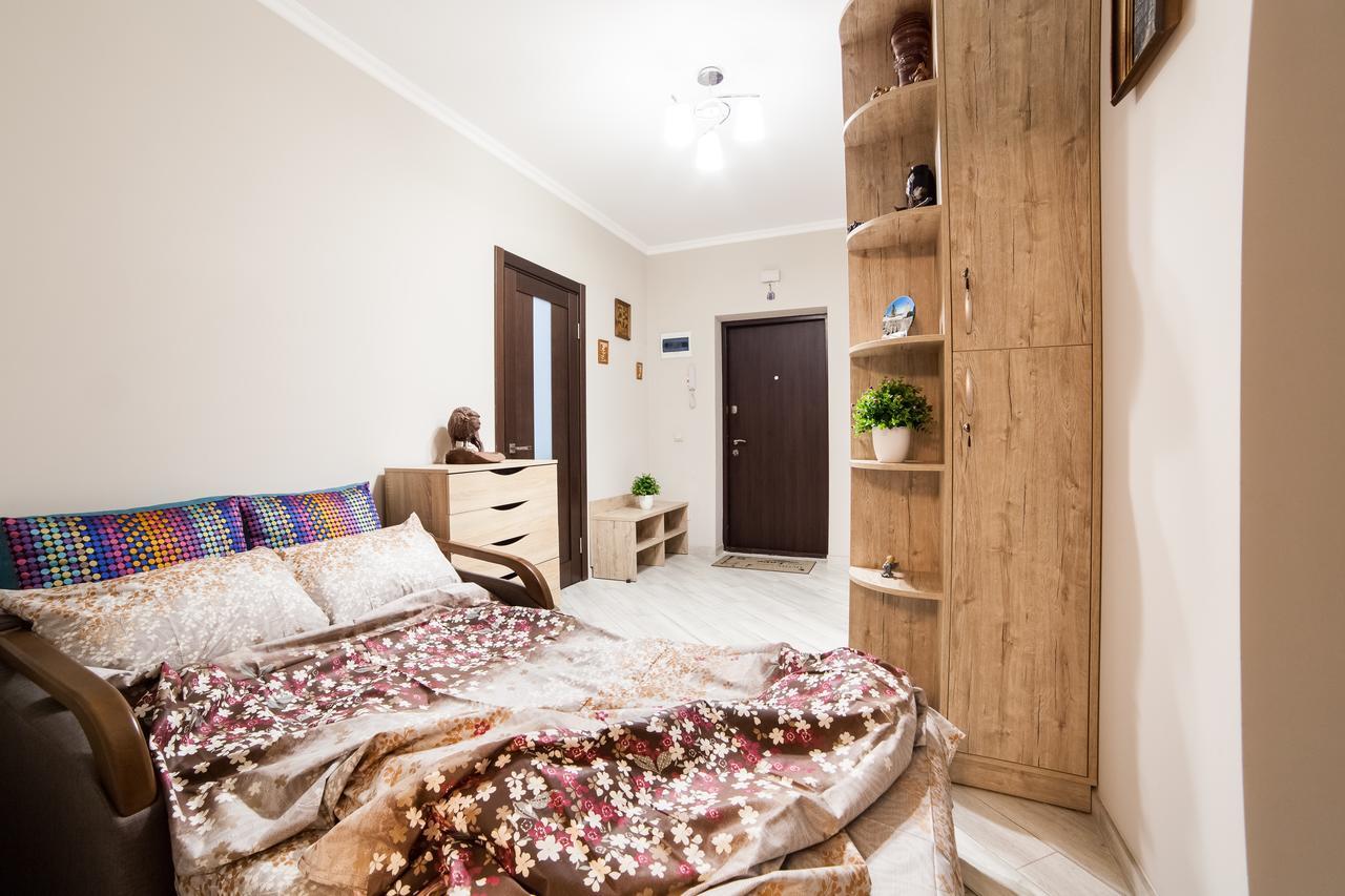 Lviv Land Apartamento Exterior foto
